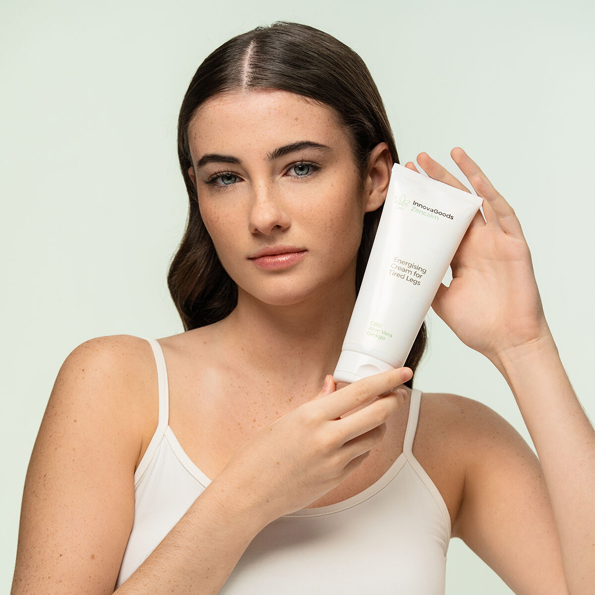 Crema para Piernas Cansadas Energizante CBD Zencalm InnovaGoods 200 ml - Imagen 2