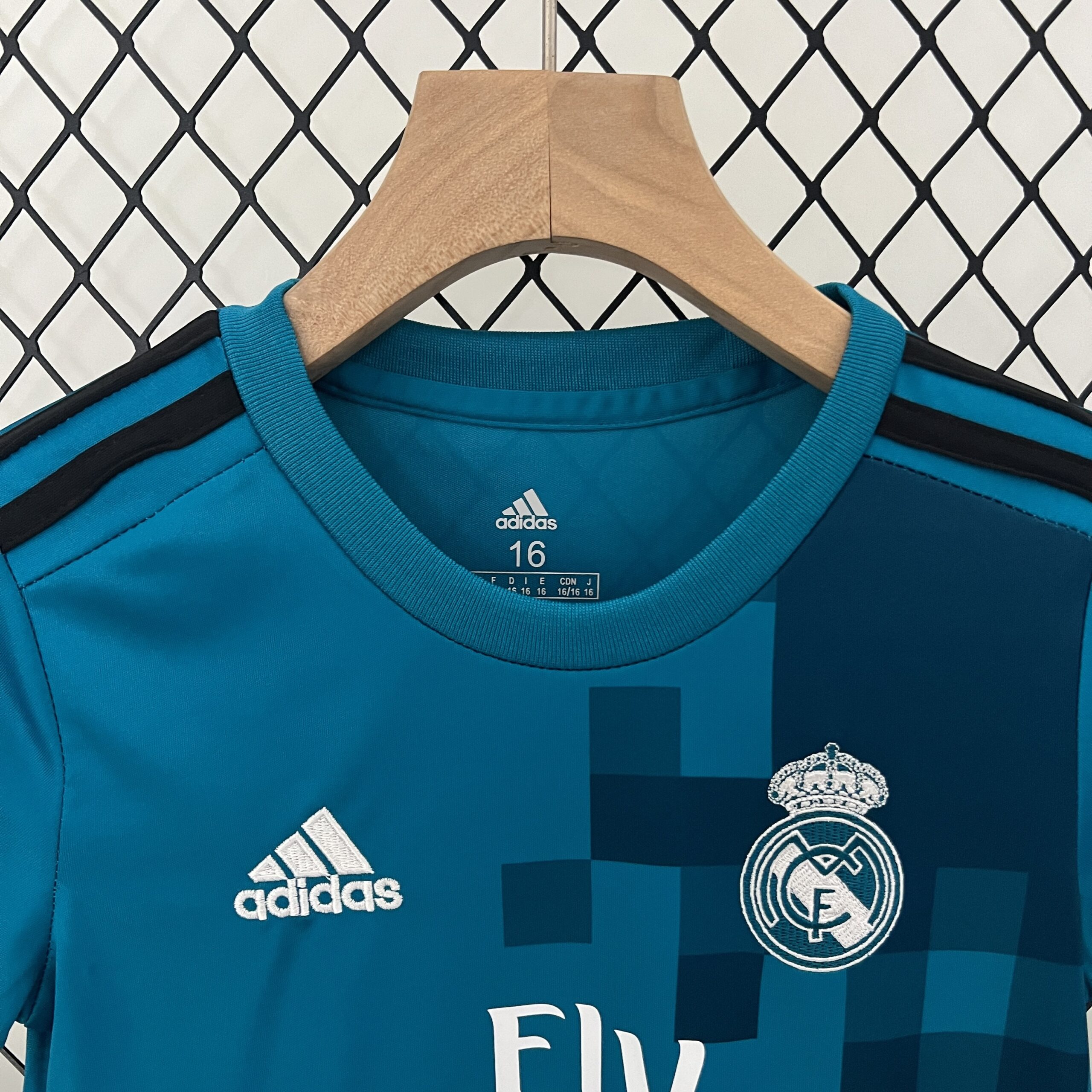 Equipación Niño Real Madrid 17-18 Alternativa - Imagen 6